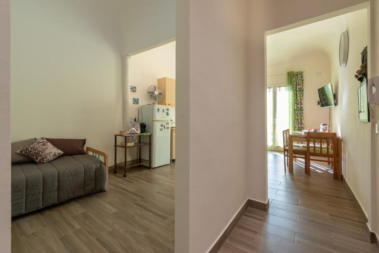 Apartment Mag Little *